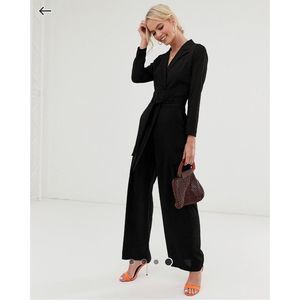ASOS DESIGN Black Long Sleeve Tux Jumpsuit Cargo Pocket sz 6 NWOT